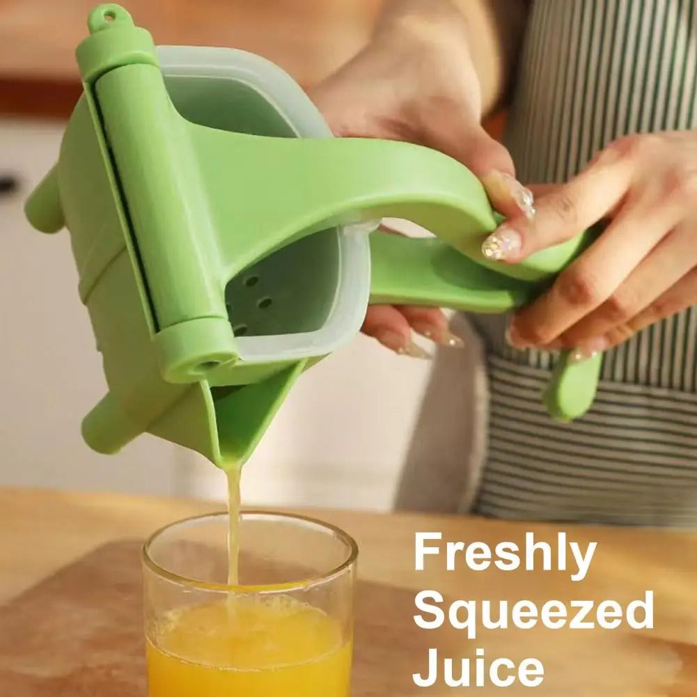 Manual juicer